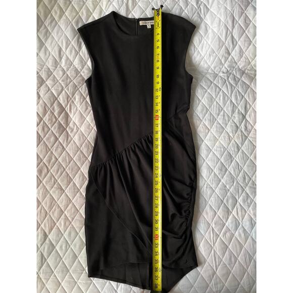 Elizabeth & James Ruched Dress - Picture 5 of 7